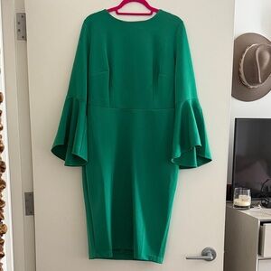Emerald Green Flare Sleeve Dress